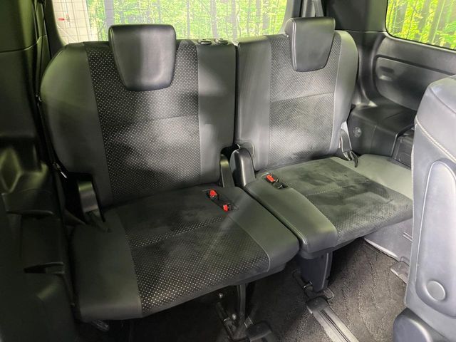 TOYOTA VOXY 4WD 2022