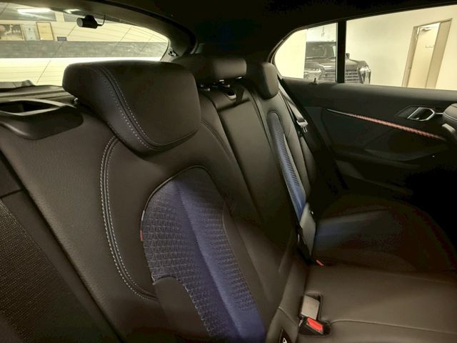 BMW BMW 1series 2021