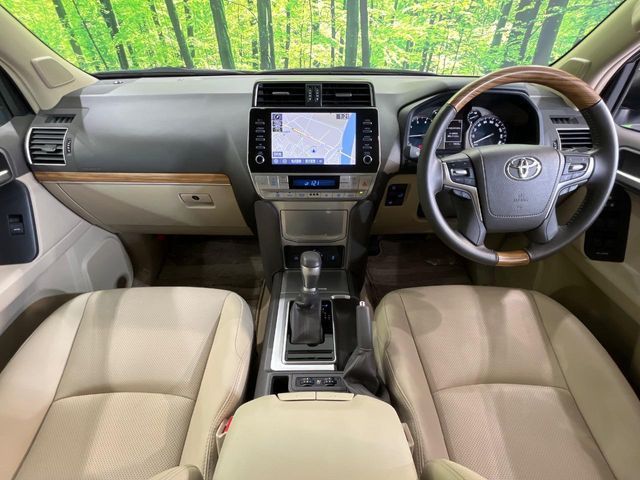 TOYOTA LANDCRUISER PRADO 2023