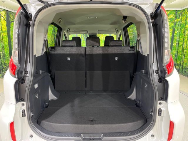 TOYOTA SIENTA HYBRID 2025