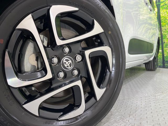 TOYOTA SIENTA HYBRID 2025