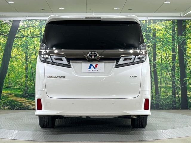 TOYOTA VELLFIRE 2021
