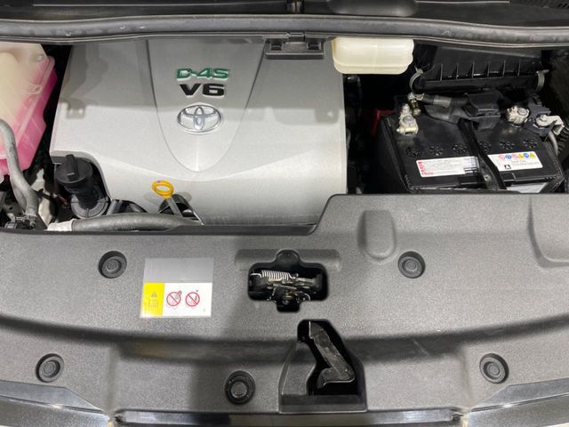 TOYOTA VELLFIRE 2021