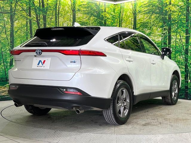 TOYOTA HARRIER HYBRID 2023