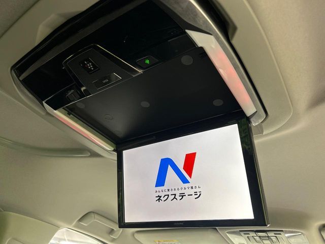 TOYOTA ALPHARD 4WD 2018