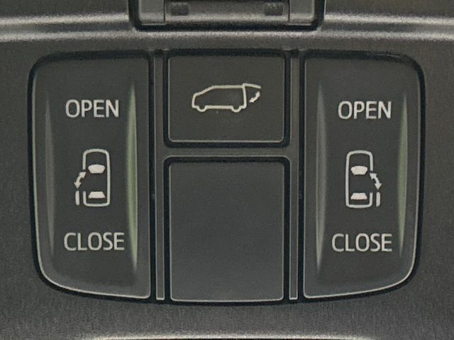 TOYOTA ALPHARD 4WD 2018