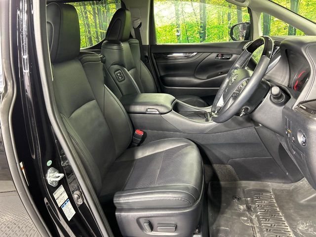 TOYOTA ALPHARD 4WD 2018