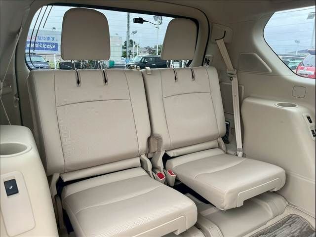 TOYOTA LANDCRUISER PRADO 2023