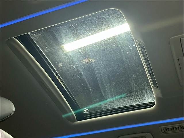 TOYOTA VELLFIRE 2020