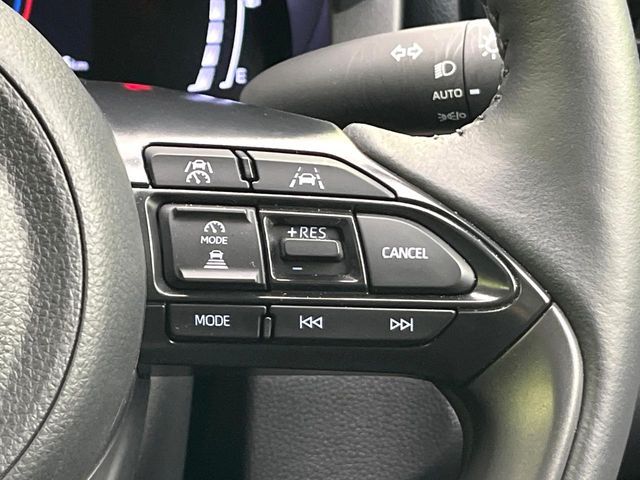 TOYOTA YARIS CROSS 2025