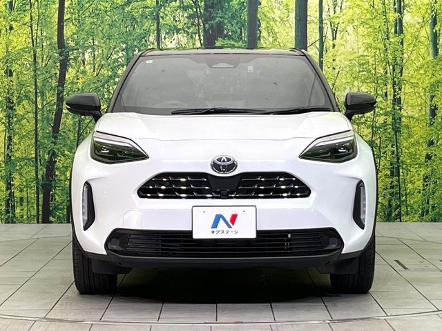 TOYOTA YARIS CROSS 2025