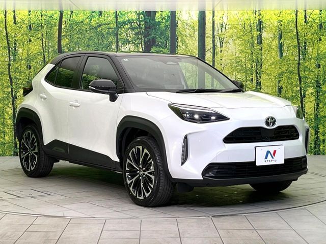 TOYOTA YARIS CROSS 2025