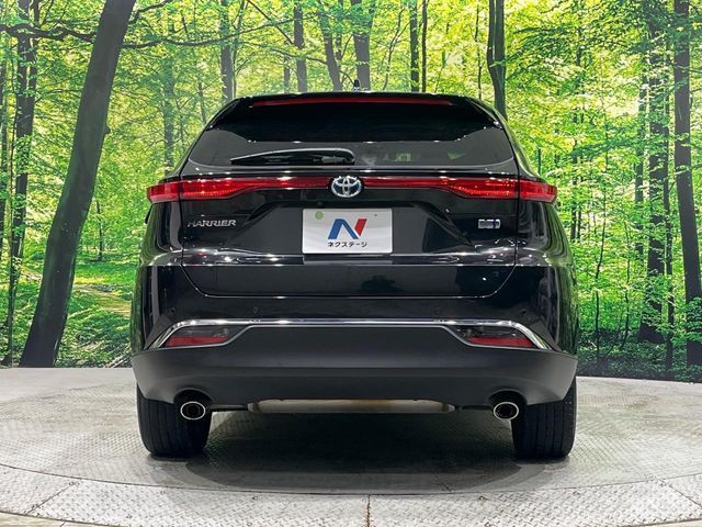 TOYOTA HARRIER HYBRID 2023