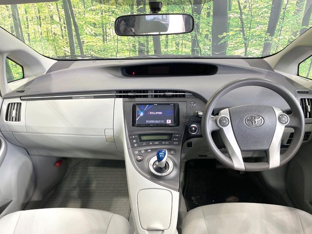 TOYOTA PRIUS 2010