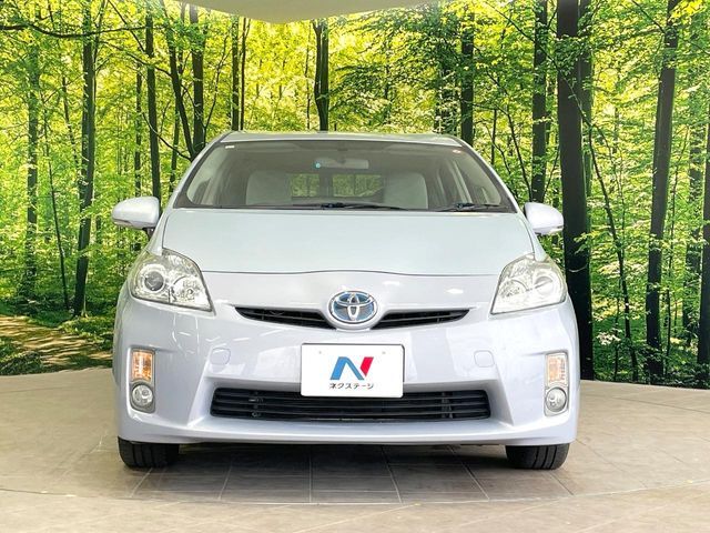 TOYOTA PRIUS 2010
