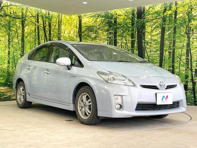 TOYOTA PRIUS 2010