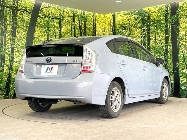 TOYOTA PRIUS 2010