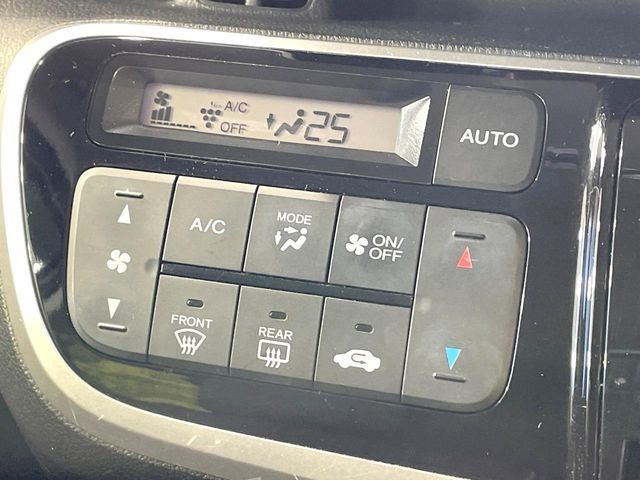 HONDA N BOX CUSTOM 2017