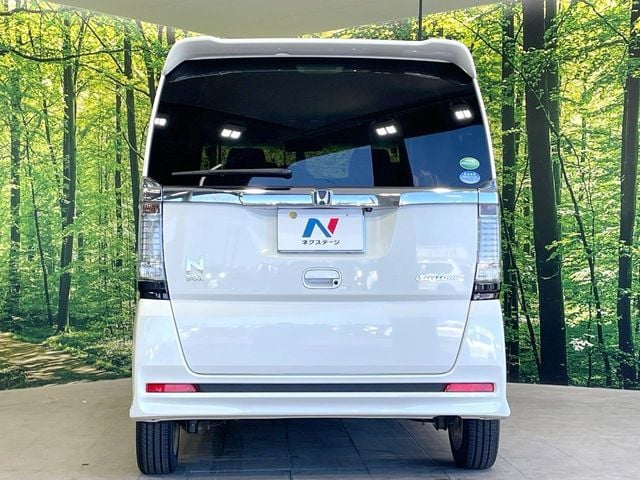 HONDA N BOX CUSTOM 2017