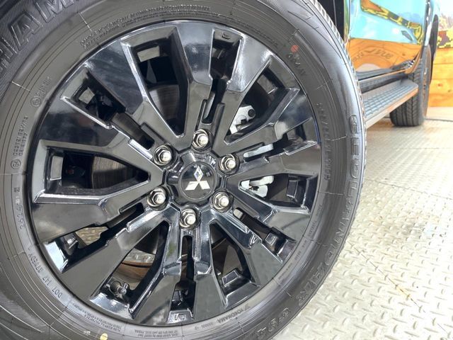 MITSUBISHI TRITON 2024