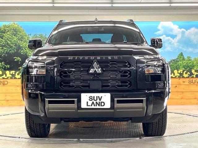 MITSUBISHI TRITON 2024