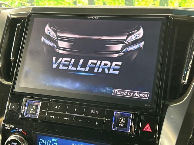 TOYOTA VELLFIRE 4WD 2017