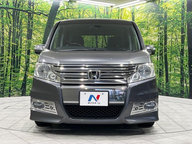 HONDA STEPWAGON SPADA 4WD 2010