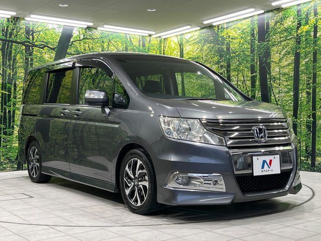 HONDA STEPWAGON SPADA 4WD 2010