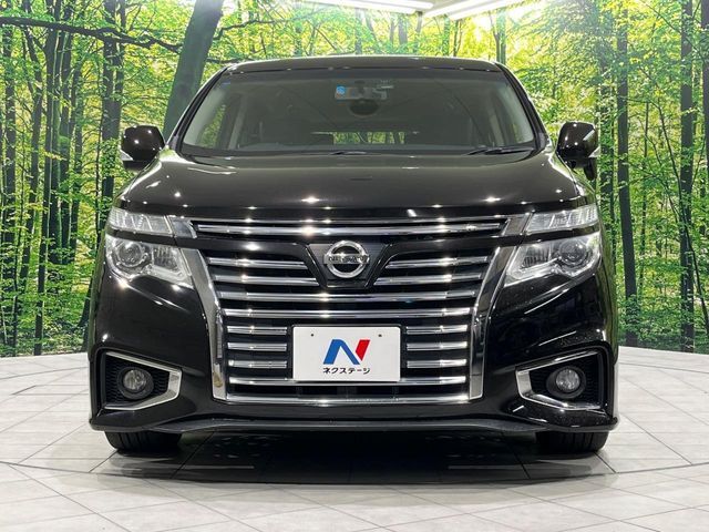 NISSAN ELGRAND  4WD 2018