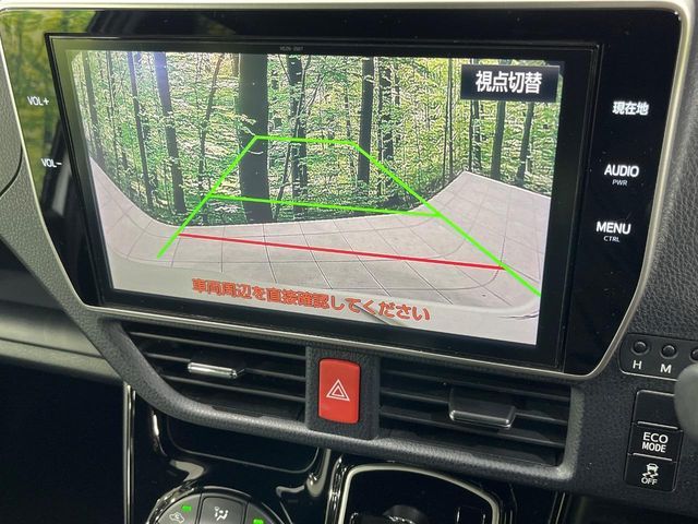 TOYOTA VOXY 4WD 2017