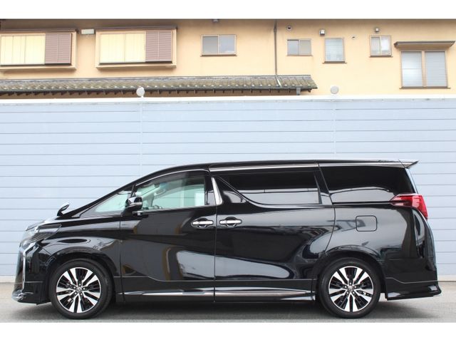 TOYOTA ALPHARD 2022