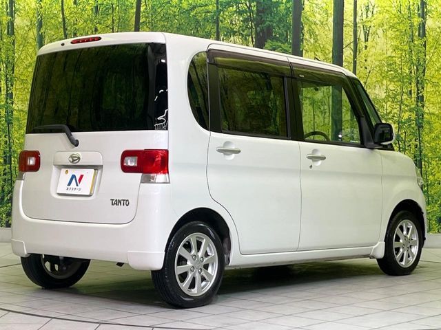 DAIHATSU TANTO 2010