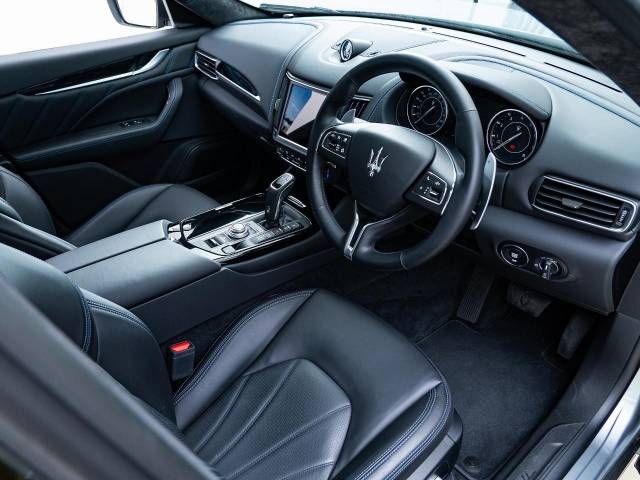 MASERATI MASERATI Levante 2022