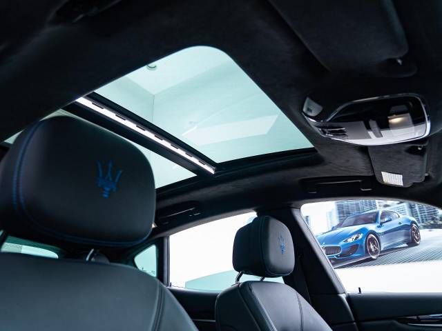 MASERATI MASERATI Levante 2022