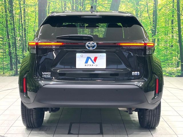 TOYOTA YARIS CROSS HYBRID 2023