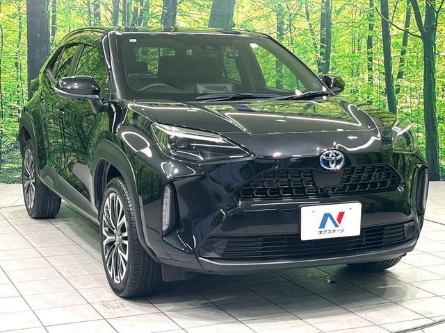TOYOTA YARIS CROSS HYBRID 2023