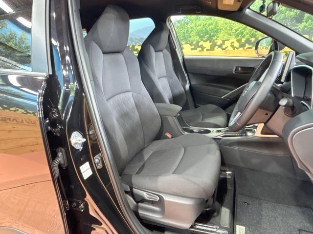 TOYOTA COROLLA CROSS HYBRID 2025