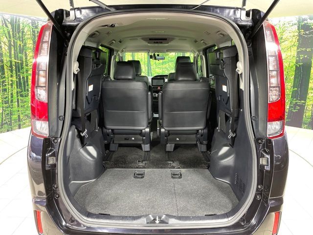 TOYOTA ESQUIRE HYBRID 2014