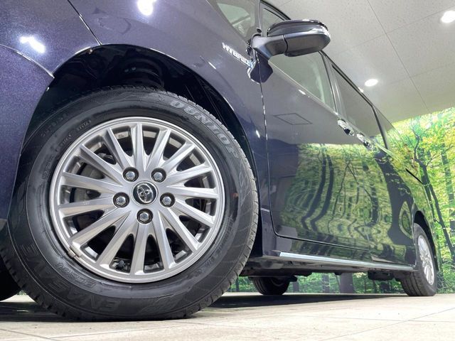 TOYOTA ESQUIRE HYBRID 2014