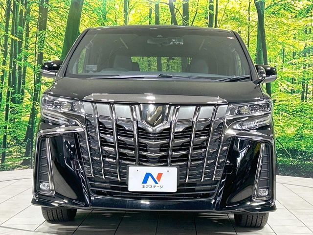 TOYOTA ALPHARD 2022