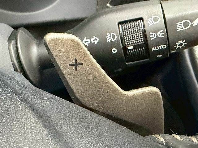 TOYOTA LEXUS RC300h 2015