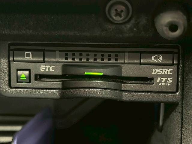 TOYOTA LEXUS RC300h 2015