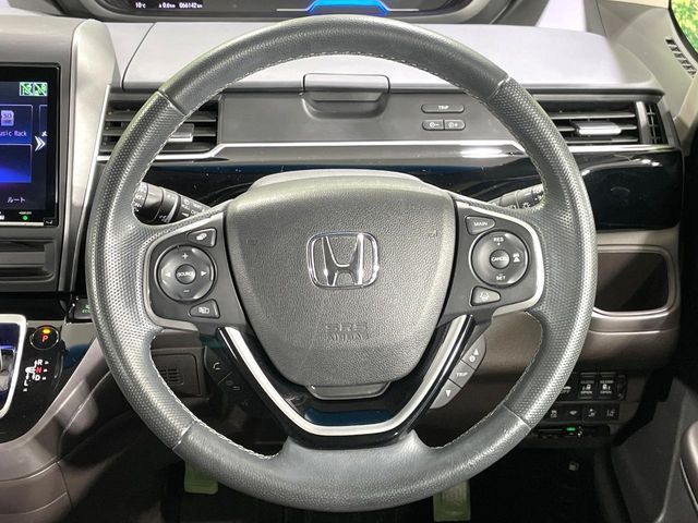 HONDA FREED HYBRID 2018
