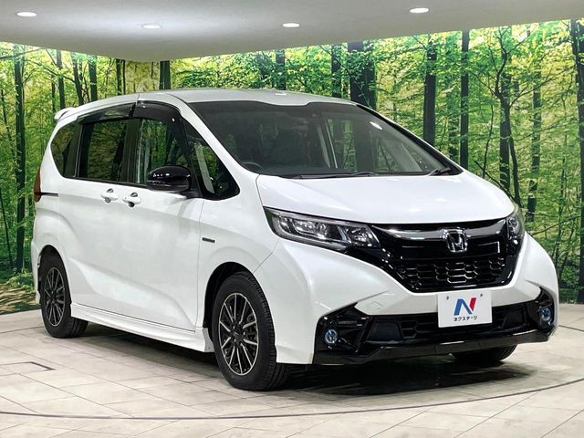 HONDA FREED HYBRID 2018