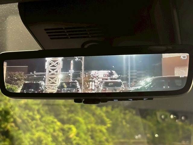 TOYOTA VELLFIRE  HYBRID 2023