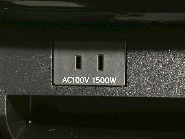 TOYOTA VELLFIRE  HYBRID 2023