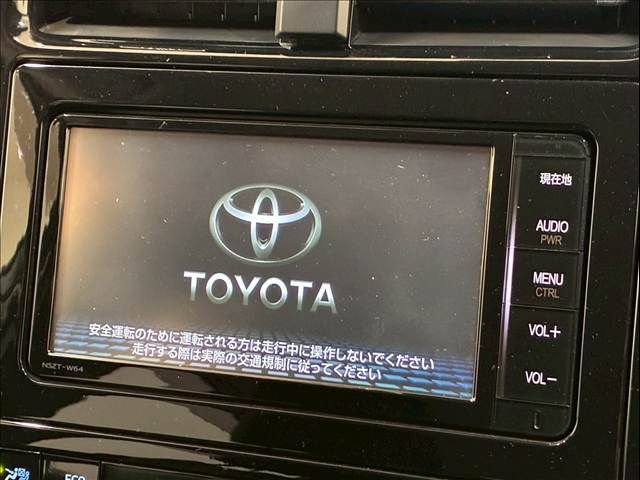 TOYOTA PRIUS 2016