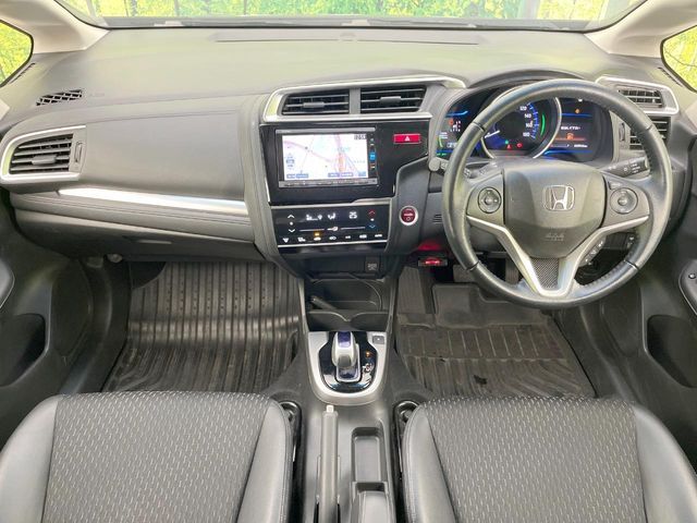 HONDA FIT HYBRID 2016