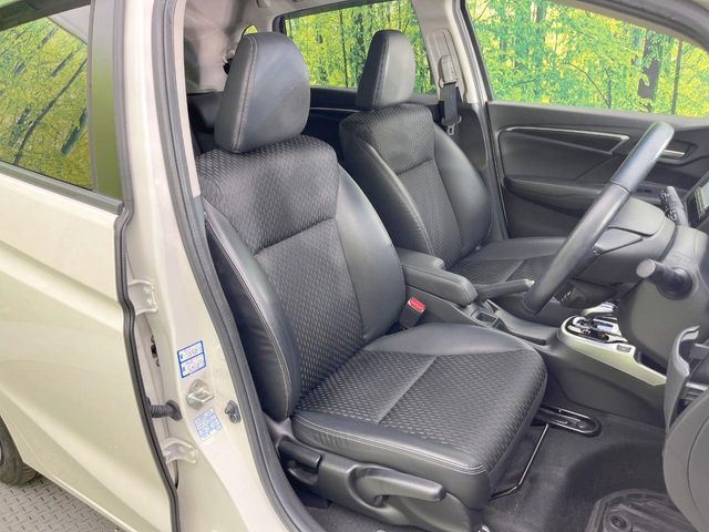 HONDA FIT HYBRID 2016