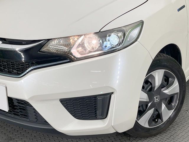 HONDA FIT HYBRID 2016